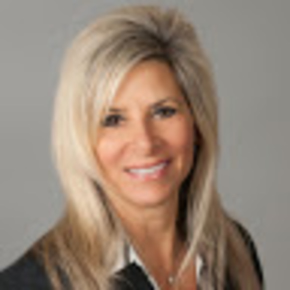 Meet your Posher, Alisa - Picture 1 of 1